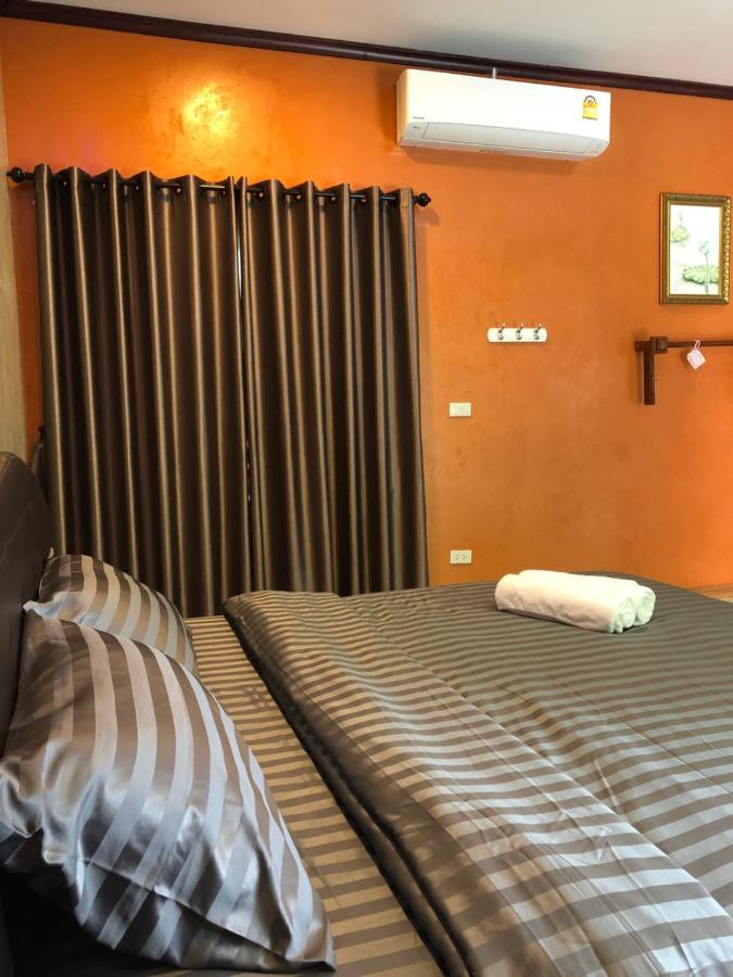 Nonthun 1 Hostel Khon Kaen Exteriör bild